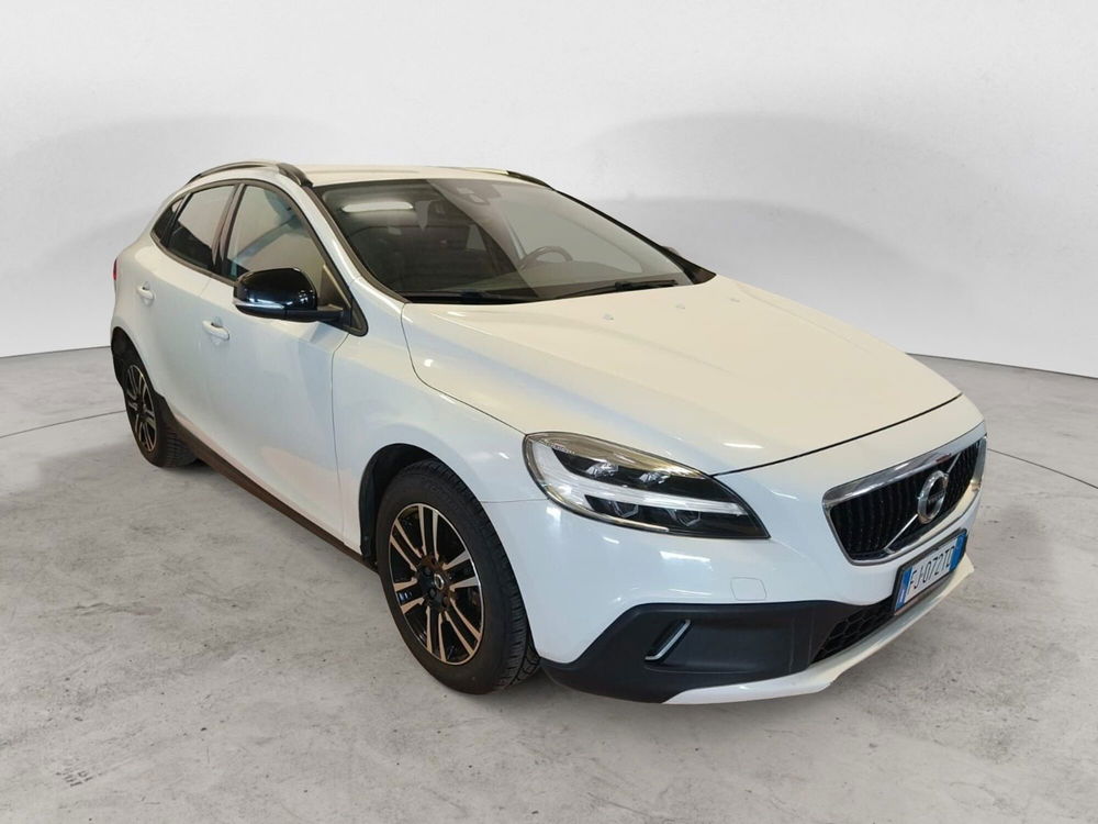 Volvo V40 Cross Country usata a Reggio Calabria (5)