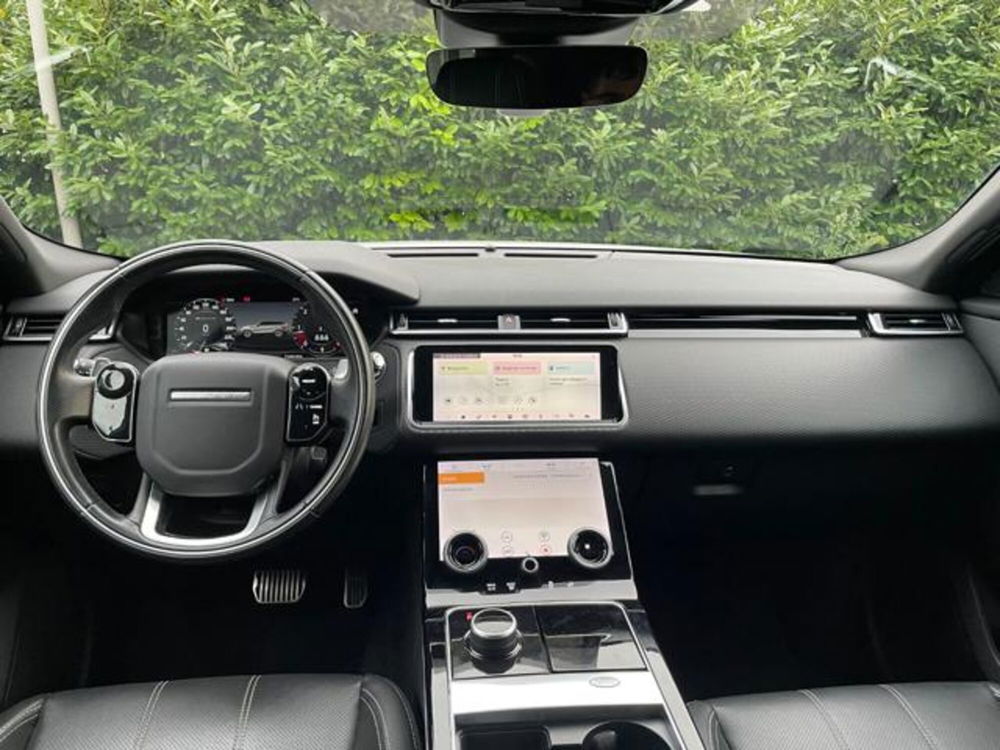 Land Rover Range Rover Velar usata a Salerno (14)