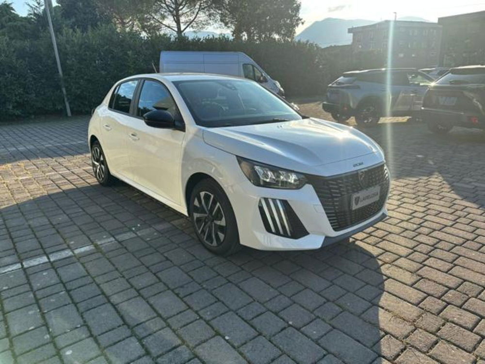 Peugeot 208 nuova a Salerno (2)