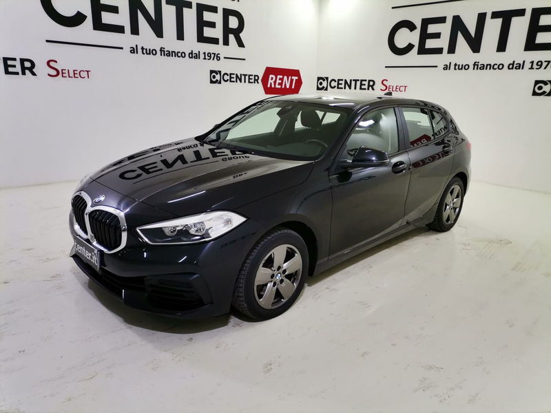 BMW Serie 1 5p. 118d 5p. Advantage  del 2021 usata a Salerno