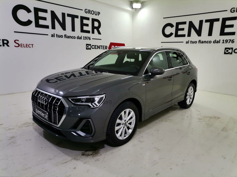 Audi Q3 35 TDI quattro S tronic Business Advanced  del 2021 usata a Salerno