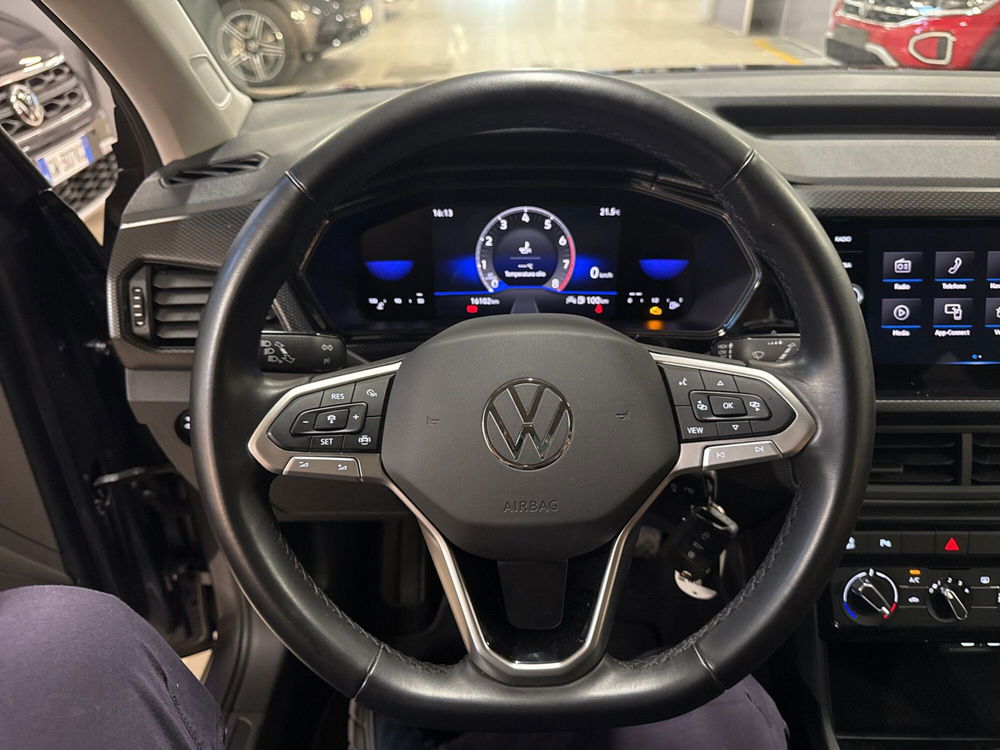 Volkswagen T-Cross usata a Pistoia (18)