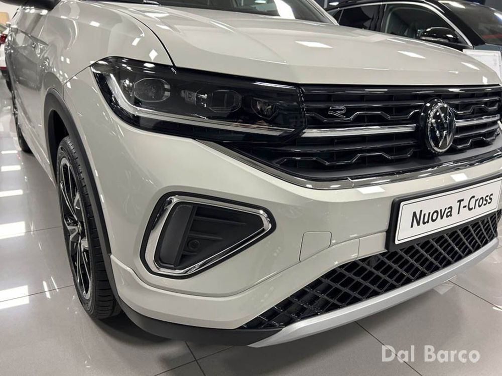 Volkswagen T-Cross nuova a Verona (9)