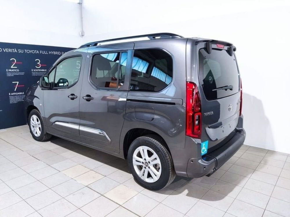 Toyota Proace City Verso nuova a Vicenza (7)