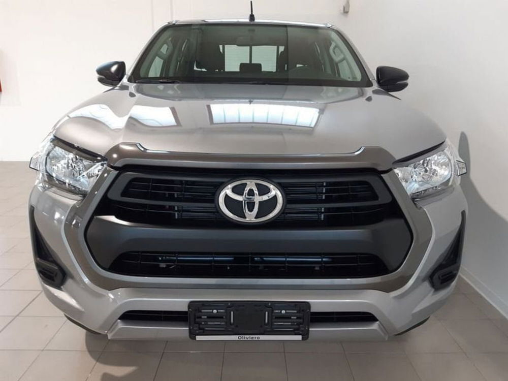 Toyota Hilux nuova a Vicenza (4)