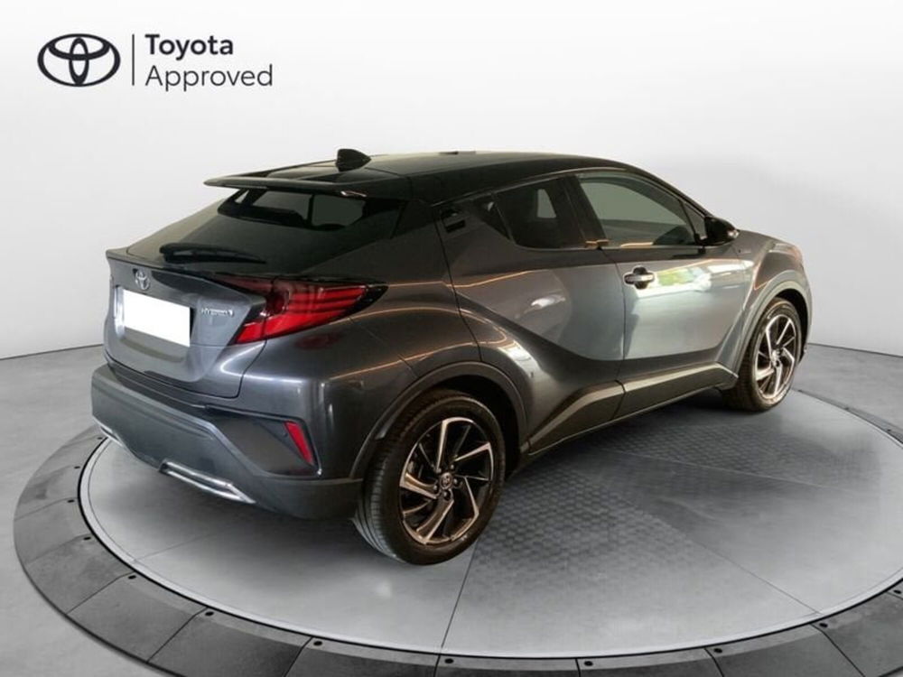 Toyota Toyota C-HR usata a Vicenza (16)