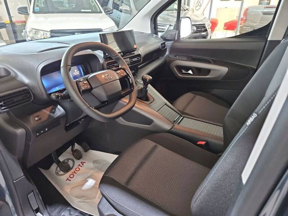 Toyota Proace City Verso nuova a Vicenza (12)