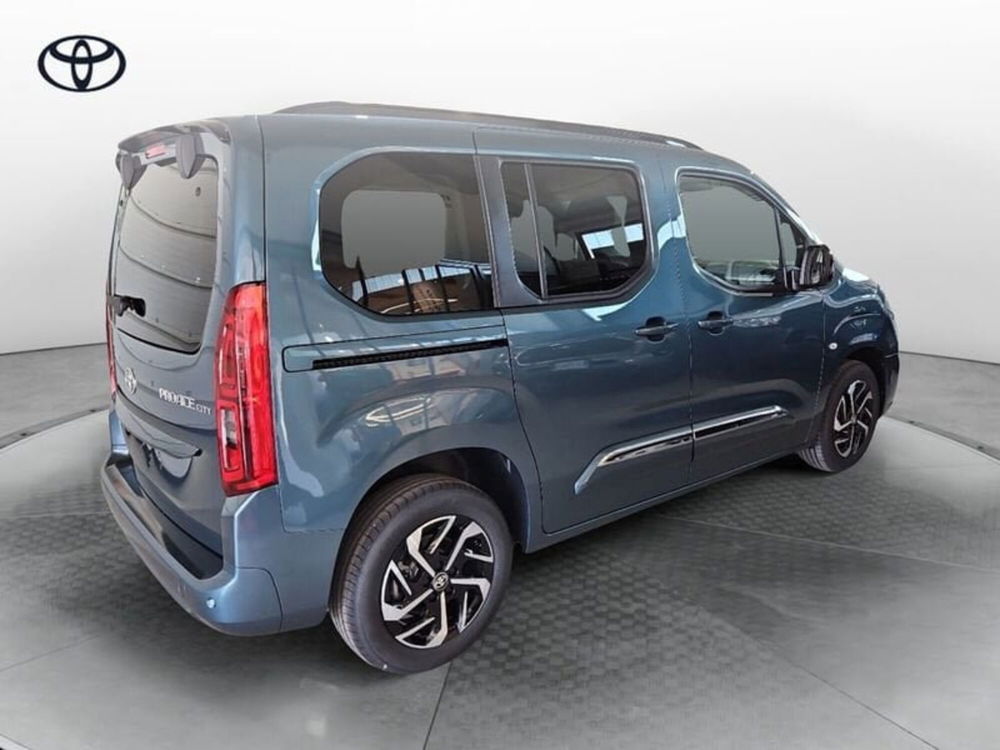 Toyota Proace City Verso nuova a Vicenza (3)