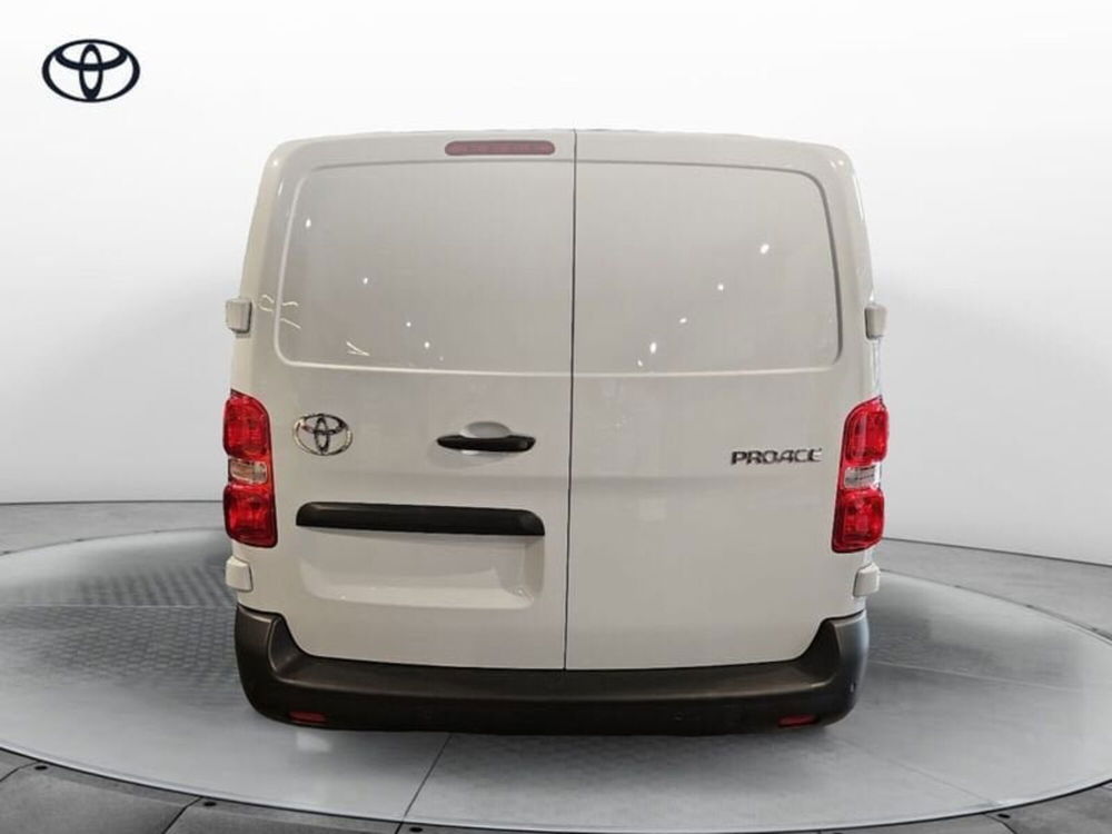 Toyota Proace nuova a Vicenza (3)