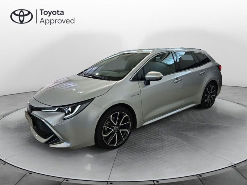 Toyota Corolla Touring Sports 2.0 Hybrid Lounge  del 2021 usata a Torri di Quartesolo