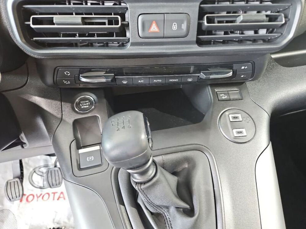 Toyota Proace City Verso nuova a Vicenza (12)