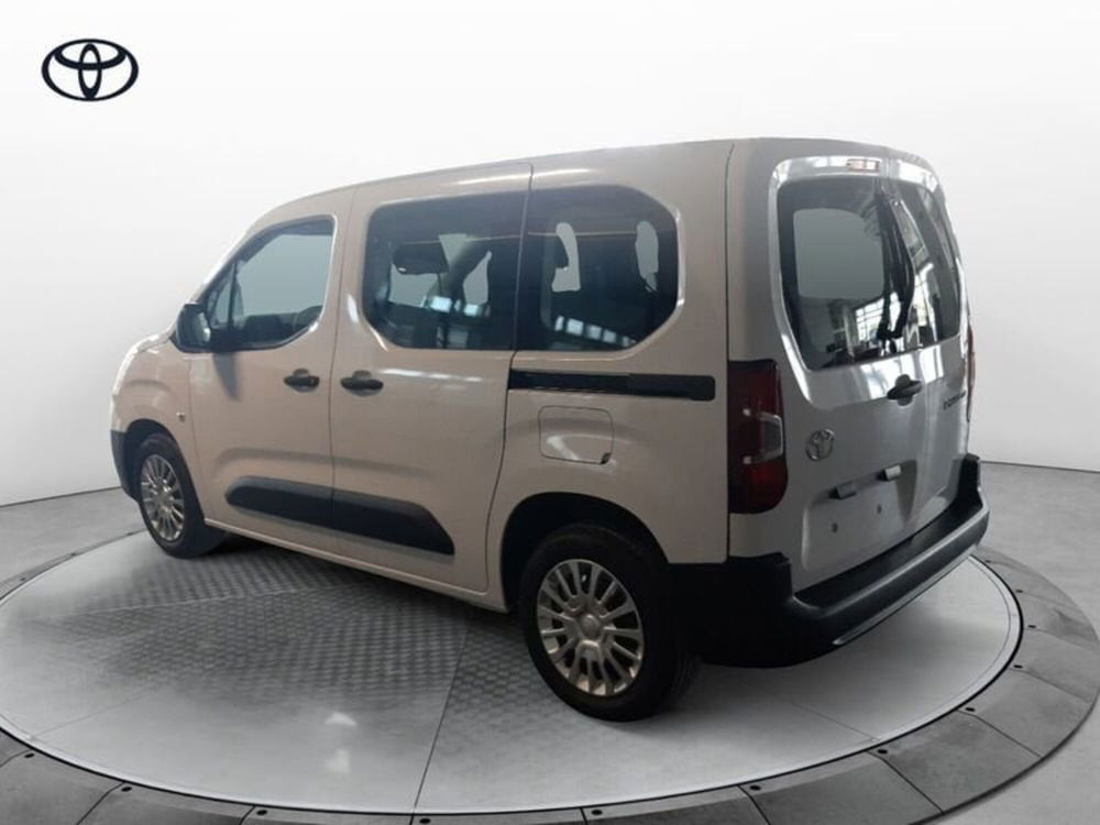 Toyota Proace City Verso nuova a Vicenza (8)