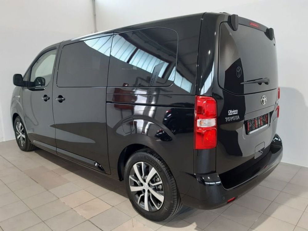 Toyota Proace Verso nuova a Vicenza (2)