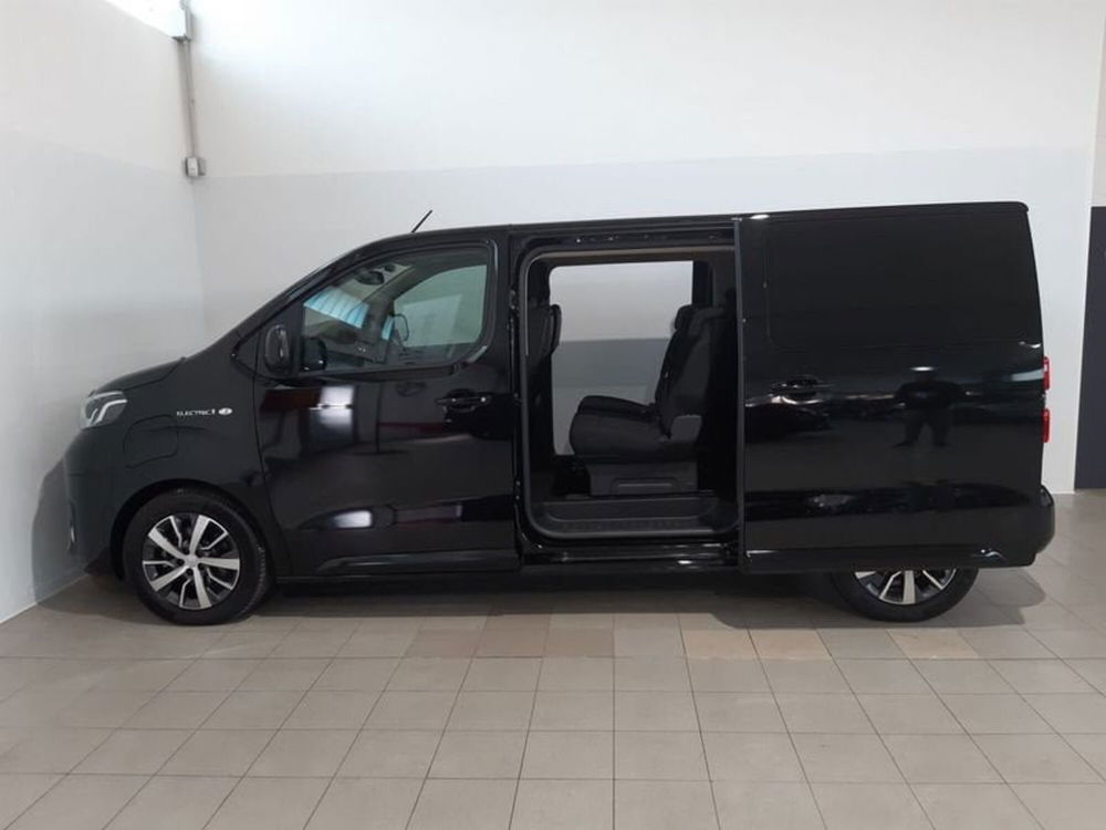 Toyota Proace Verso nuova a Vicenza (4)