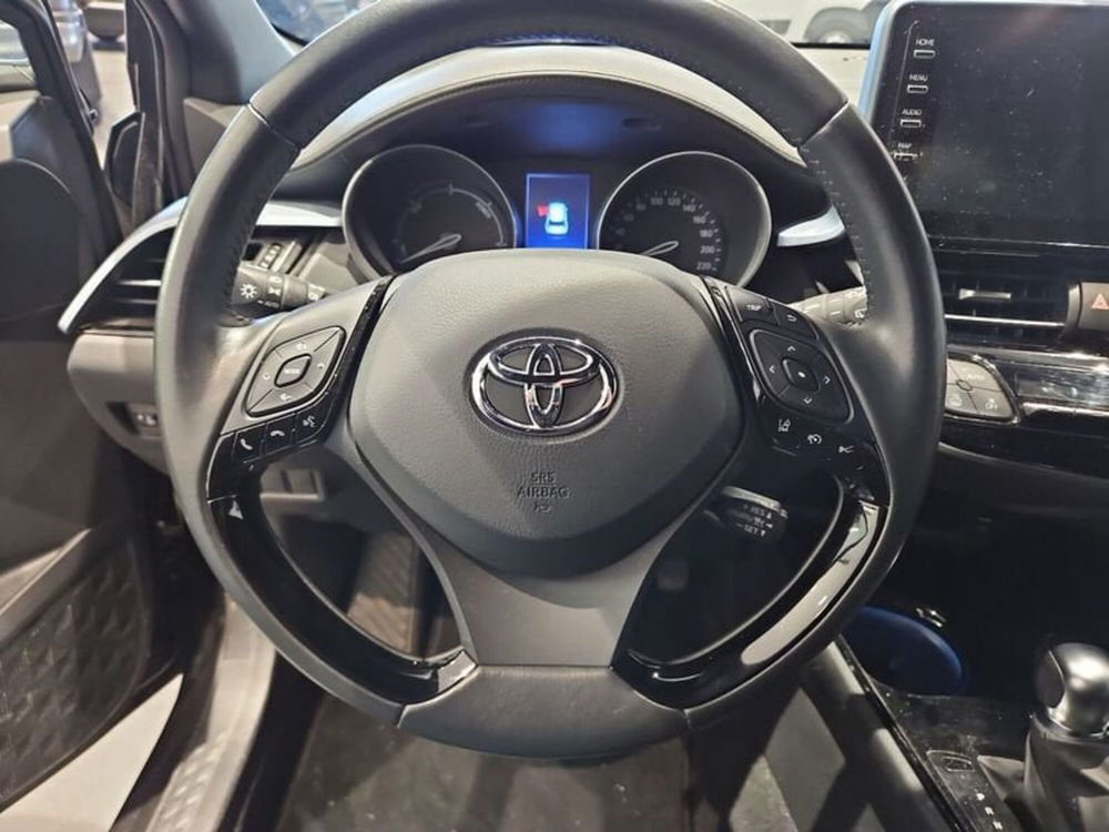 Toyota Toyota C-HR usata a Vicenza (12)