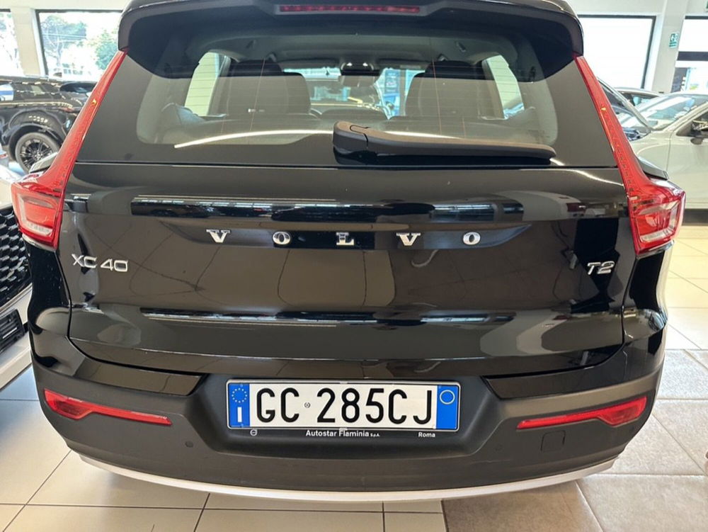 Volvo XC40 usata a Latina (4)