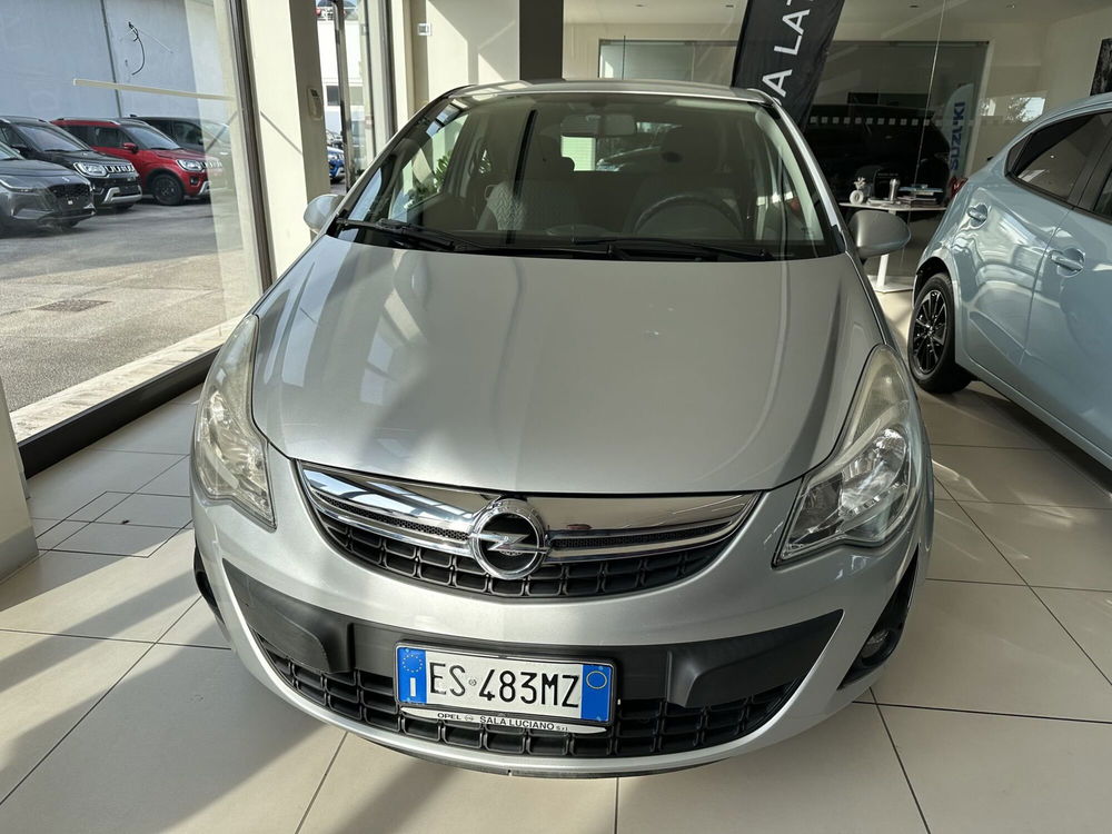 Opel Corsa usata a Latina (3)