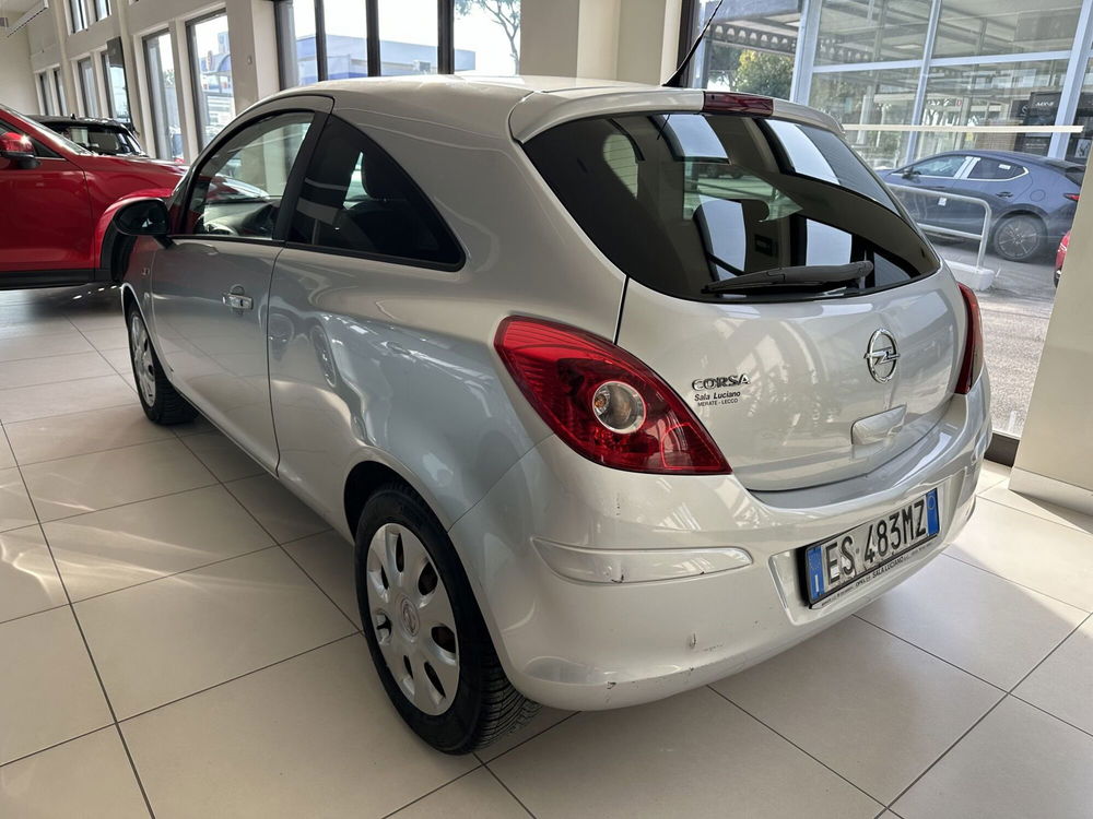 Opel Corsa usata a Latina (4)