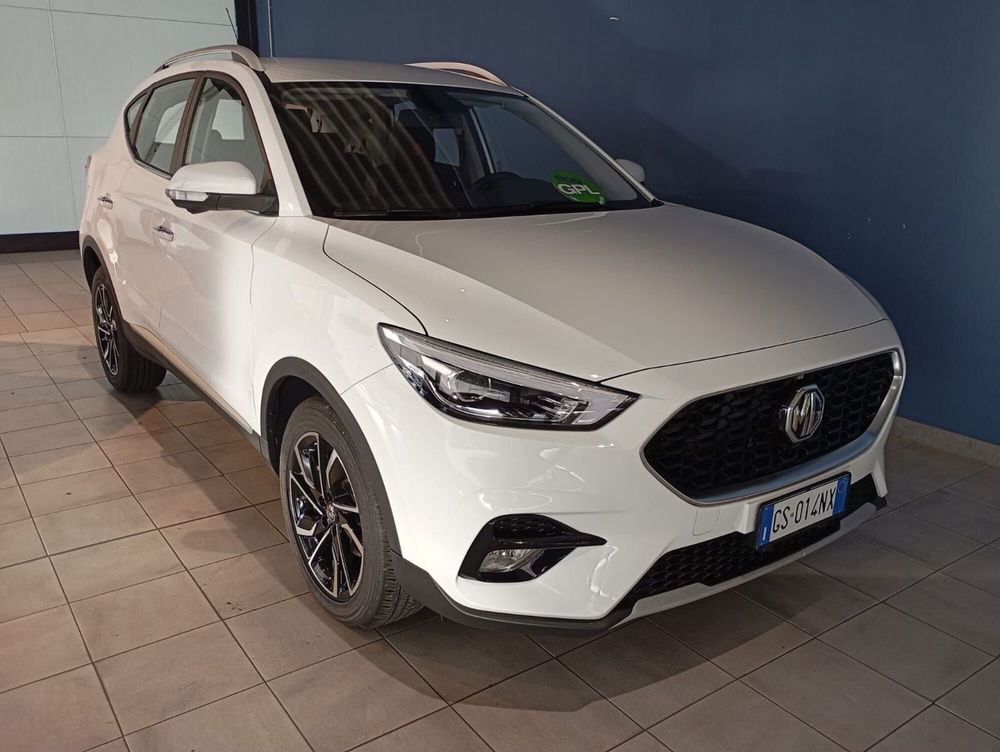 Mg ZS nuova a Ferrara