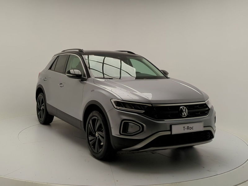 Volkswagen T-Roc 1.0 tsi Sport 115cv nuova a Pratola Serra