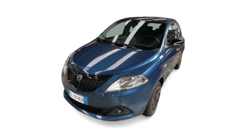 Lancia Ypsilon usata a Cremona