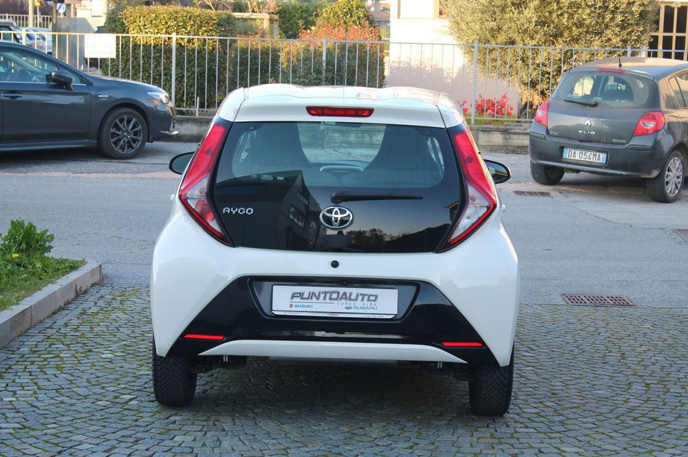 Toyota Aygo X usata a Cuneo (5)