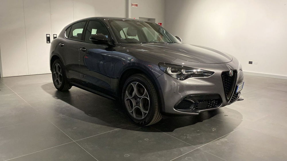 Alfa Romeo Stelvio usata a Bergamo (5)