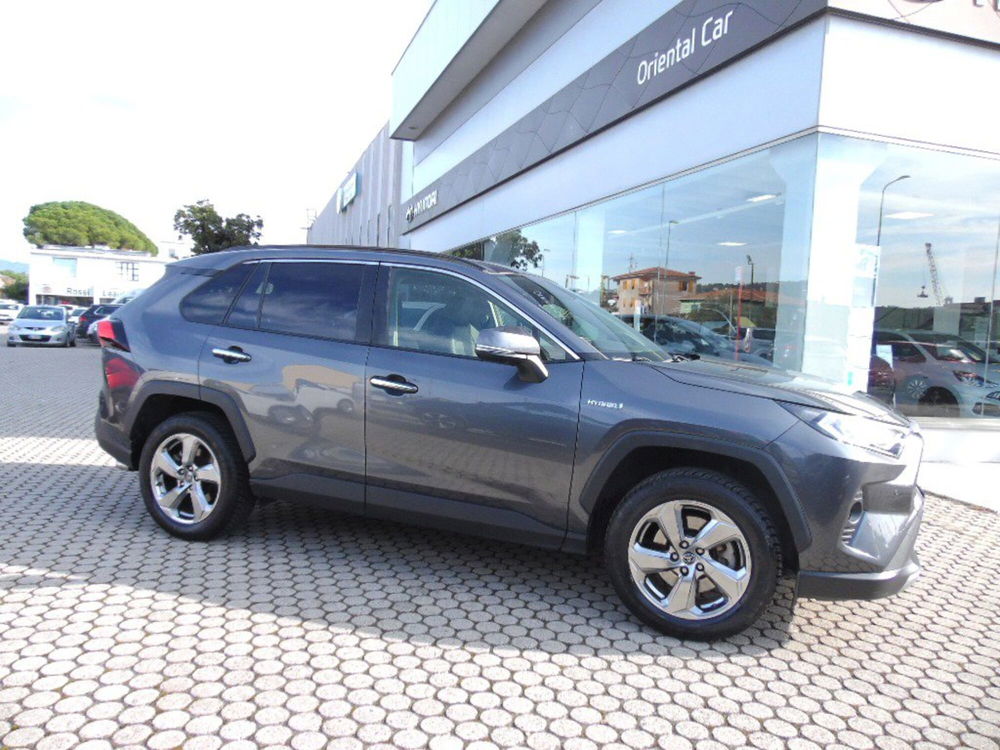 Toyota Rav4 usata a La Spezia (4)