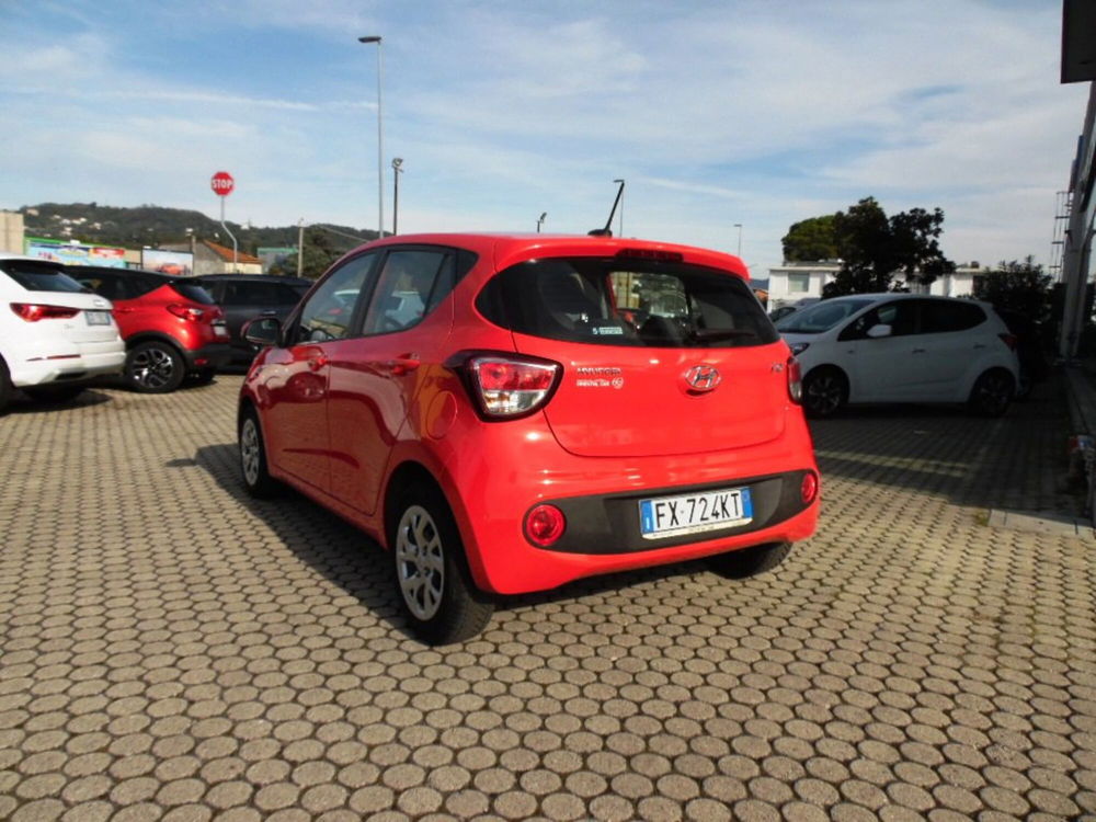 Hyundai i10 usata a La Spezia (16)