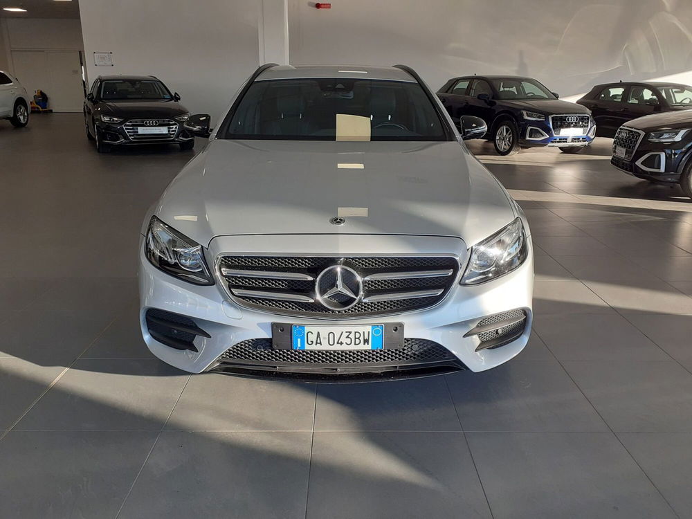 Mercedes-Benz Classe E Station Wagon usata a Modena (2)