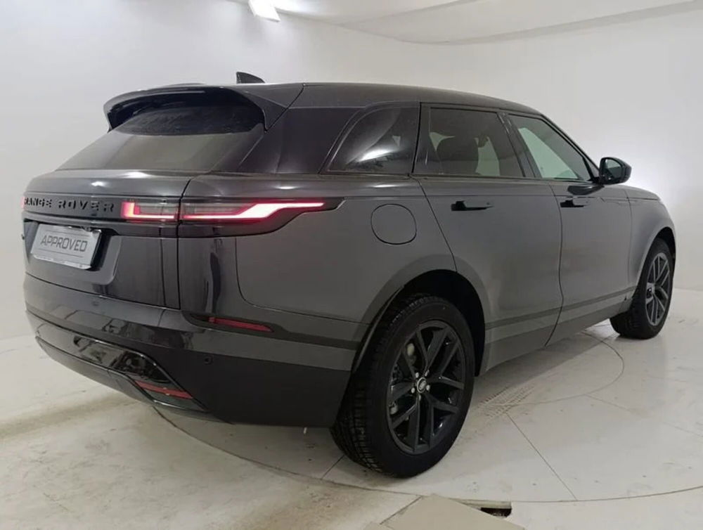 Land Rover Range Rover Velar nuova a Pesaro-Urbino (2)