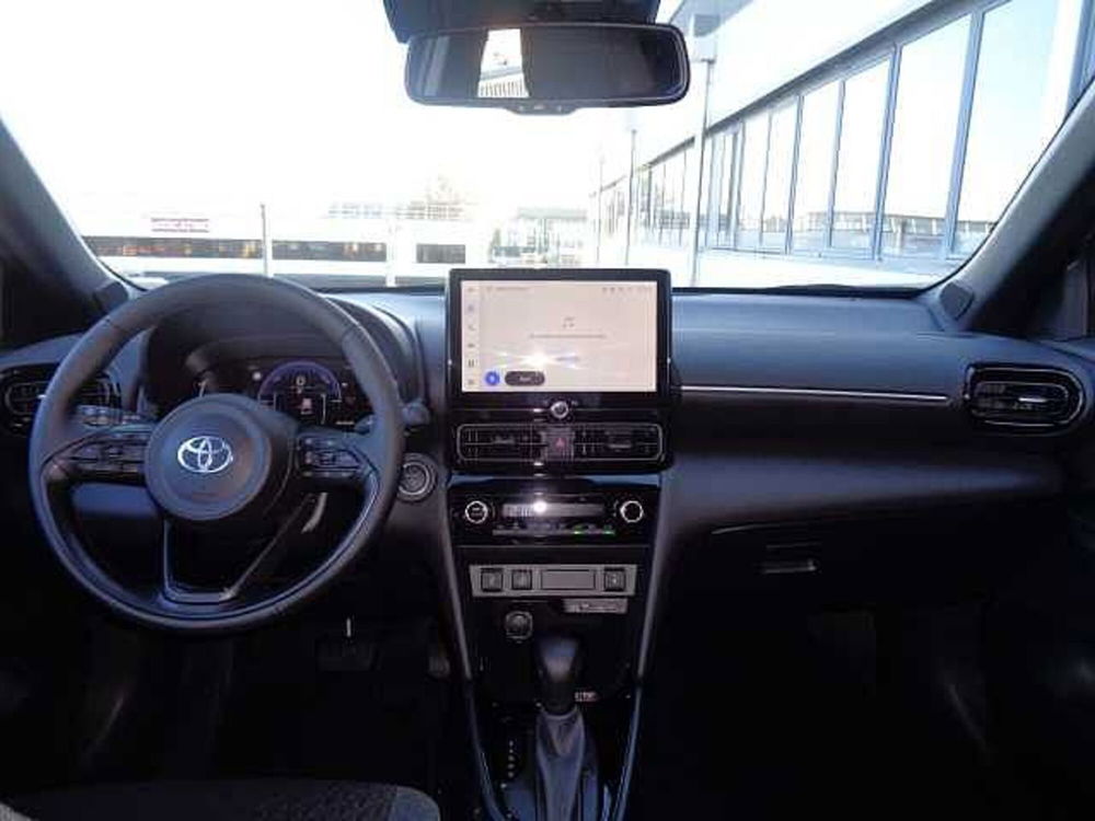 Toyota Yaris Cross nuova a Treviso (11)