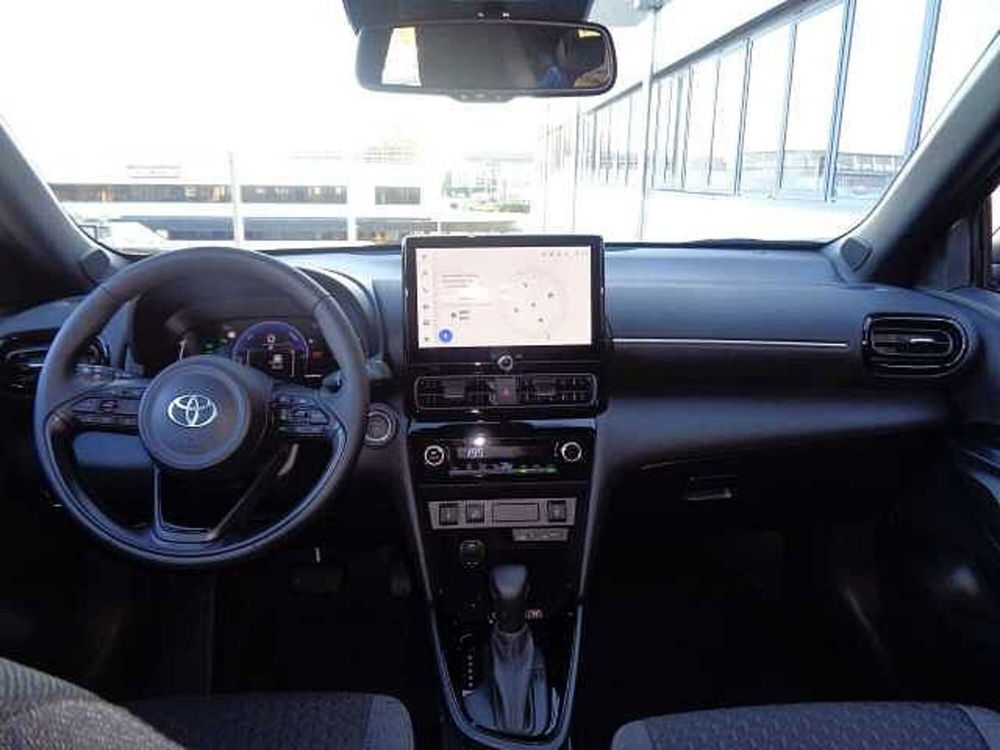 Toyota Yaris Cross nuova a Treviso (11)