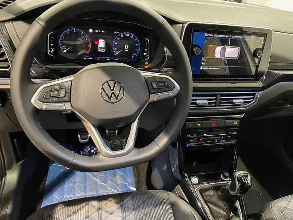 Volkswagen T-Cross nuova a Genova (11)