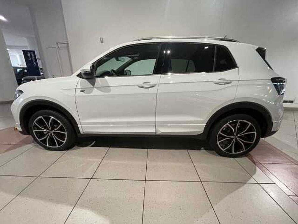 Volkswagen T-Cross nuova a Genova (2)