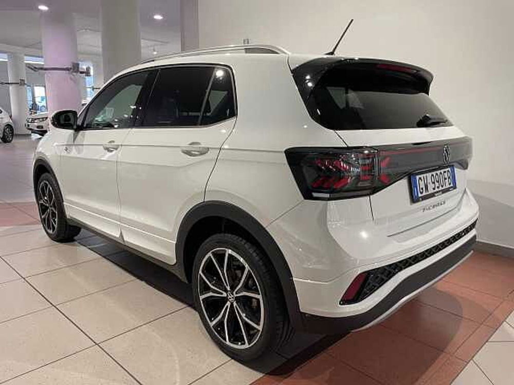 Volkswagen T-Cross nuova a Genova (3)