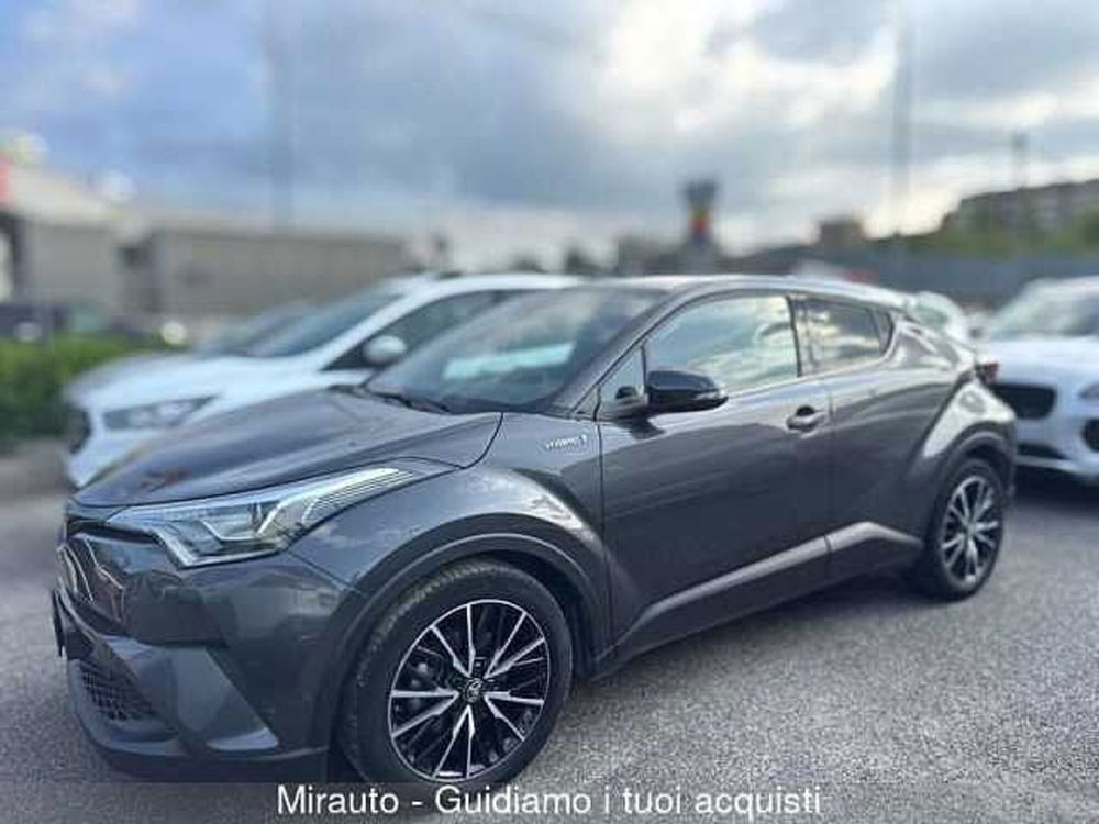 Toyota Toyota C-HR usata a Roma (3)