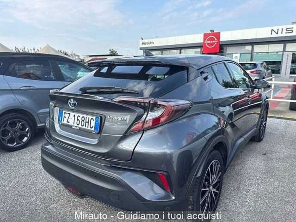 Toyota Toyota C-HR usata a Roma (6)