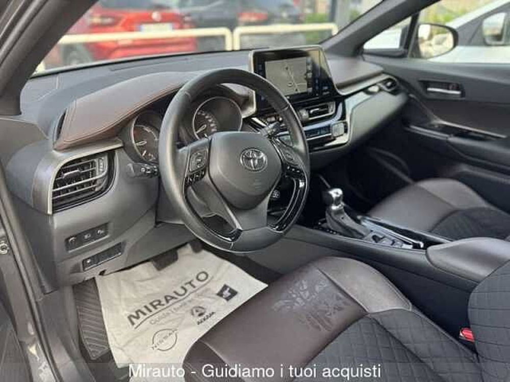 Toyota Toyota C-HR usata a Roma (7)