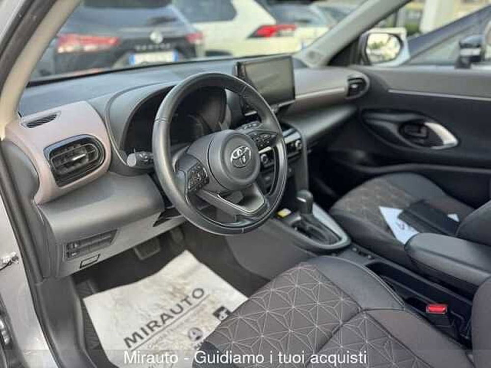 Toyota Yaris Cross usata a Roma (8)