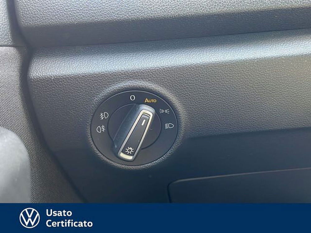 Volkswagen T-Roc usata a Vicenza (18)