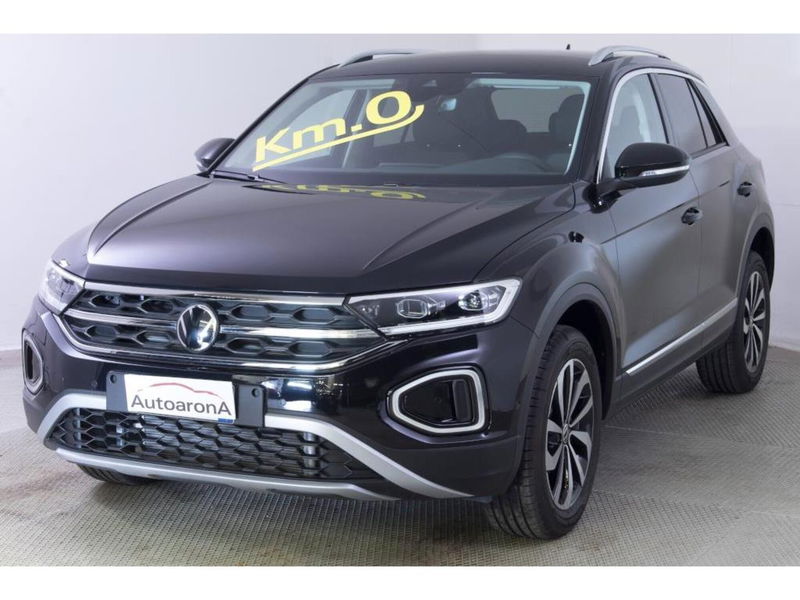 Volkswagen T-Roc 1.0 TSI Style nuova a Paruzzaro