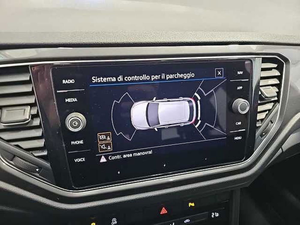 Volkswagen T-Roc usata a Lecco (20)