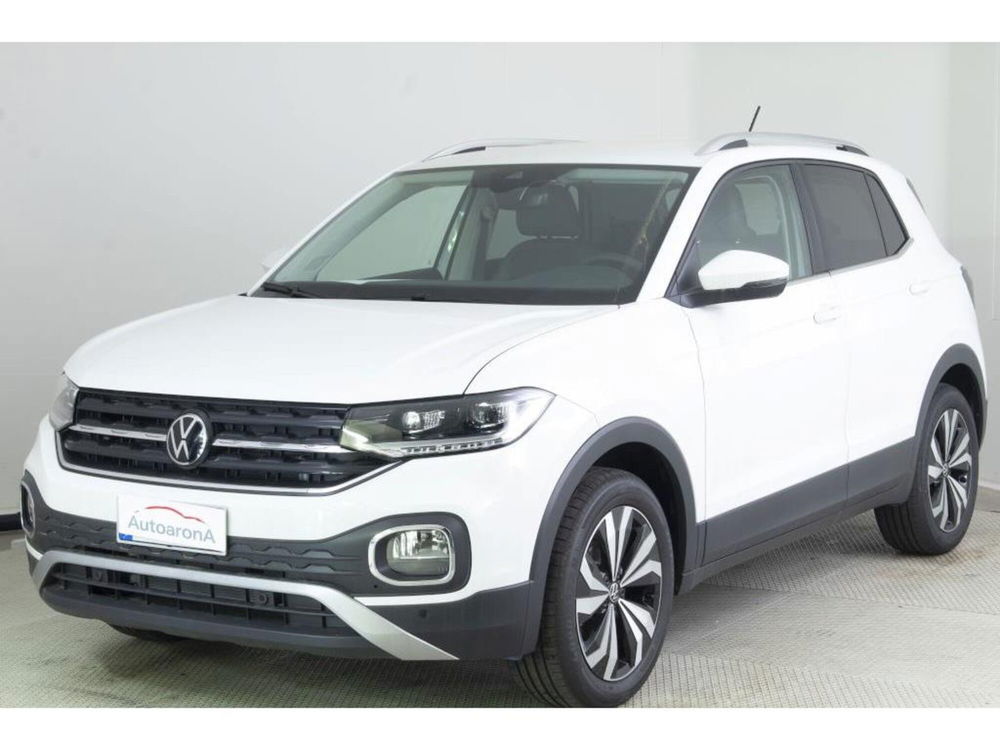 Volkswagen T-Cross nuova a Novara