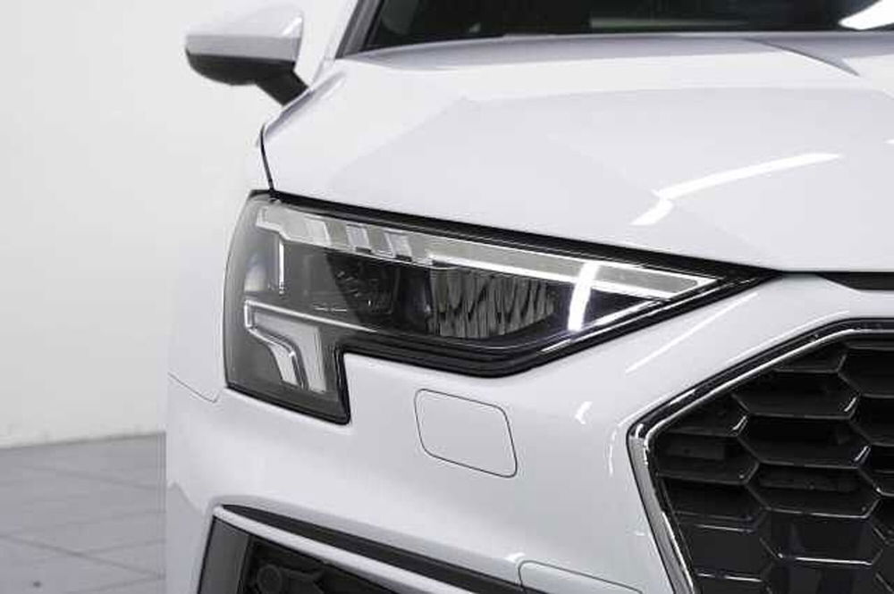 Audi A3 Sportback usata a Como (13)