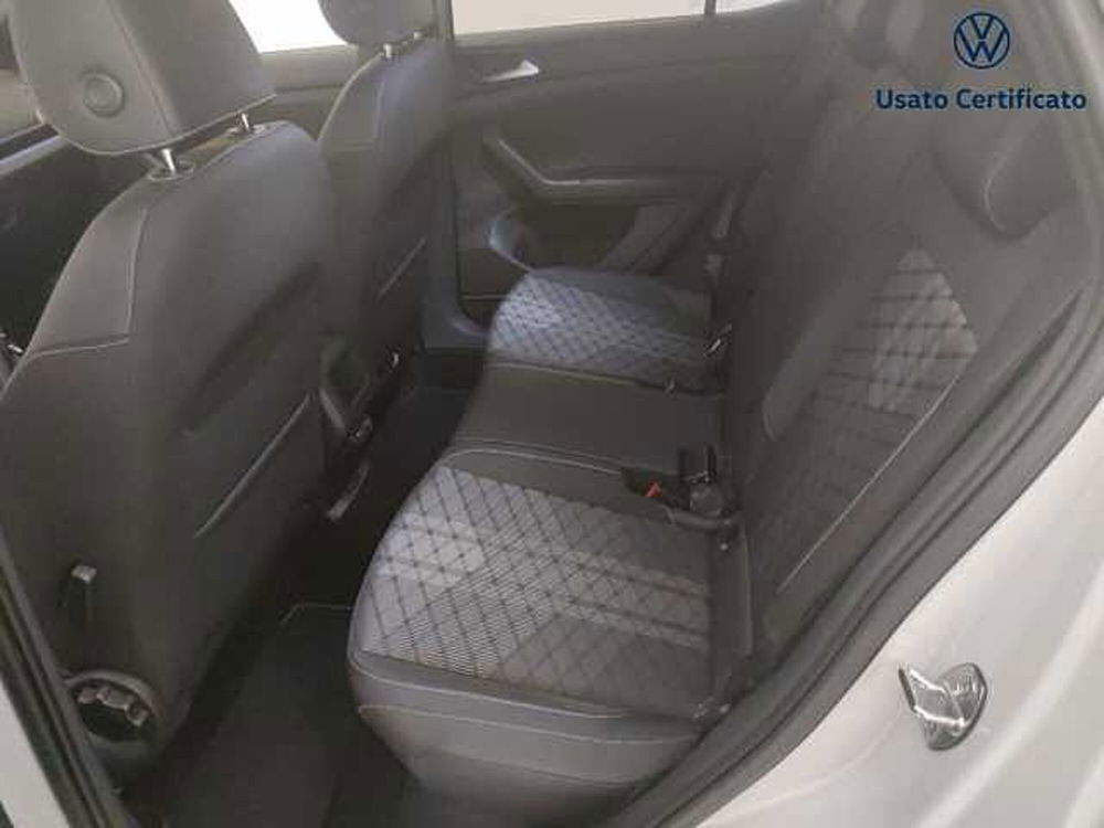 Volkswagen T-Cross nuova a Varese (10)