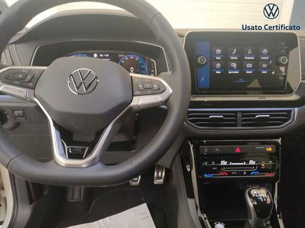 Volkswagen T-Cross nuova a Varese (12)