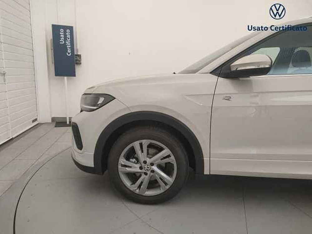 Volkswagen T-Cross nuova a Varese (7)