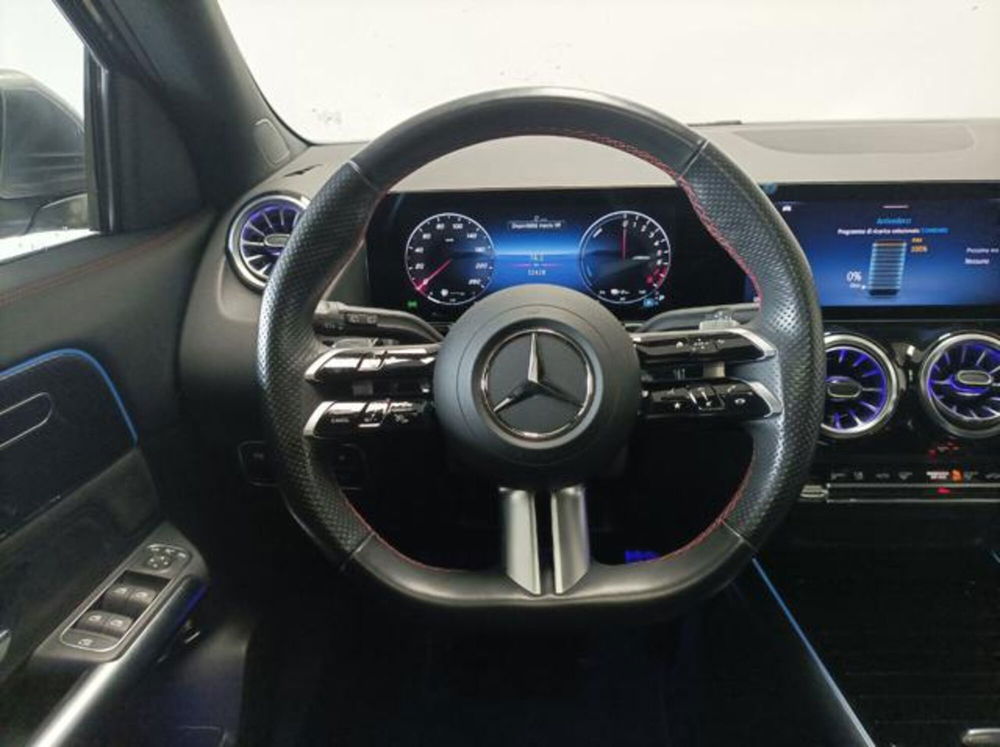 Mercedes-Benz GLA SUV usata a Milano (12)