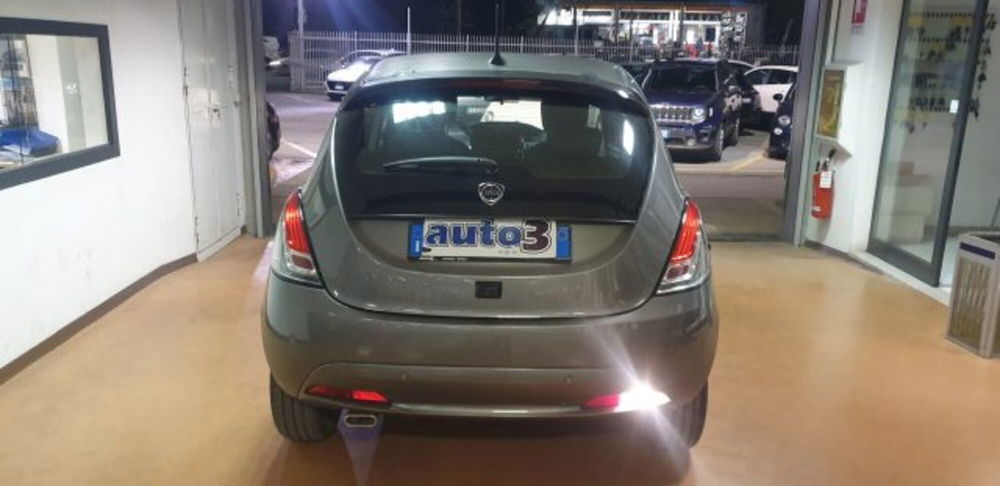 Lancia Ypsilon usata a Imperia (11)